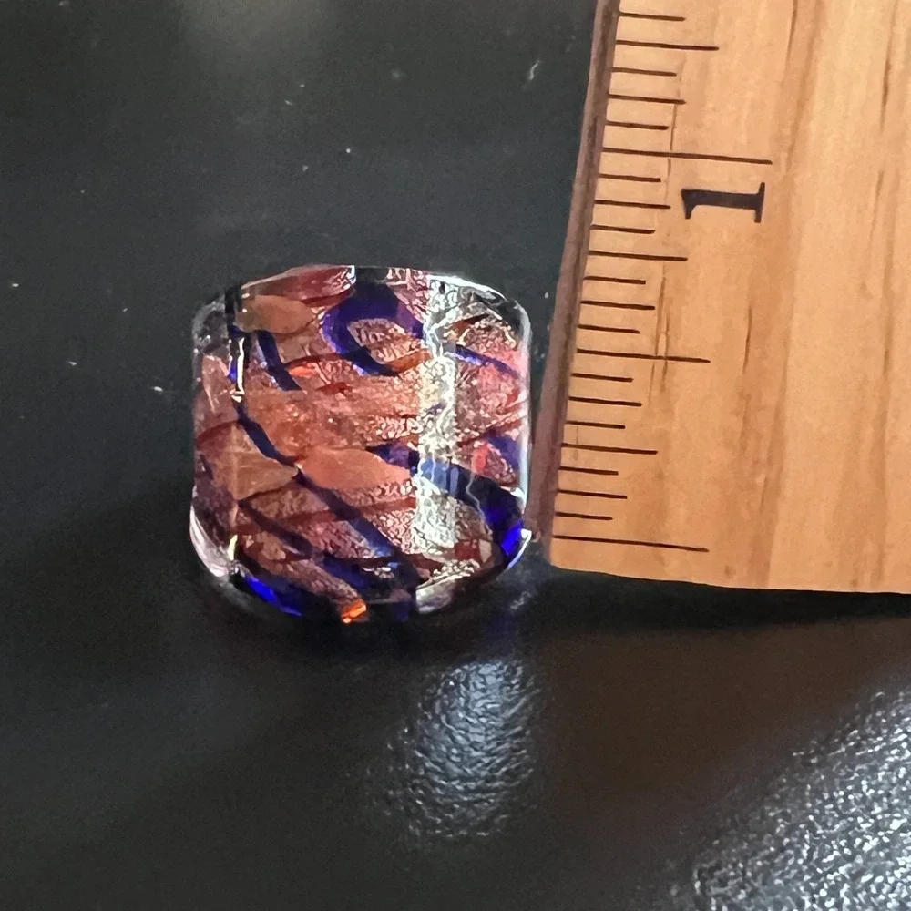N/A art glass